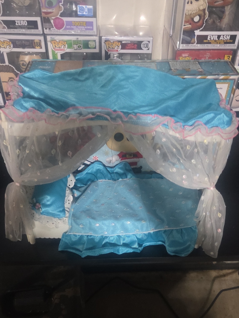 Mattel Blue and White Doll Canopy Bed